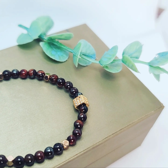 Red tiger eye bracelet 4 mm - Picture 3 of 5